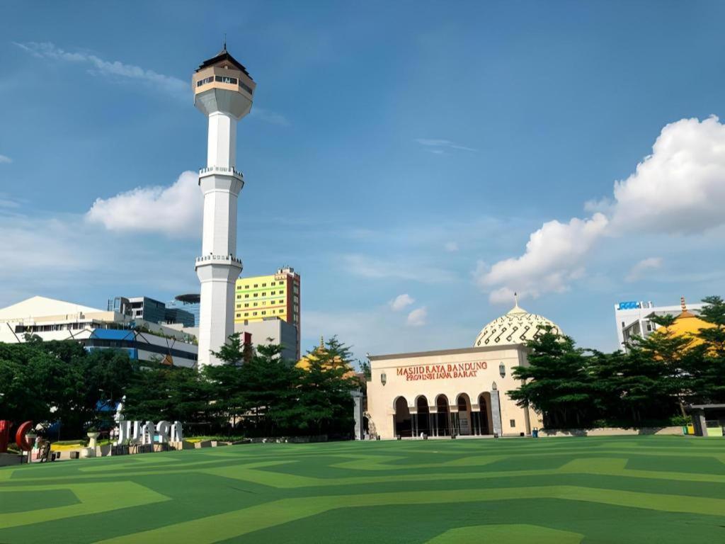 Indies Hotel Bandung Zewnętrze zdjęcie