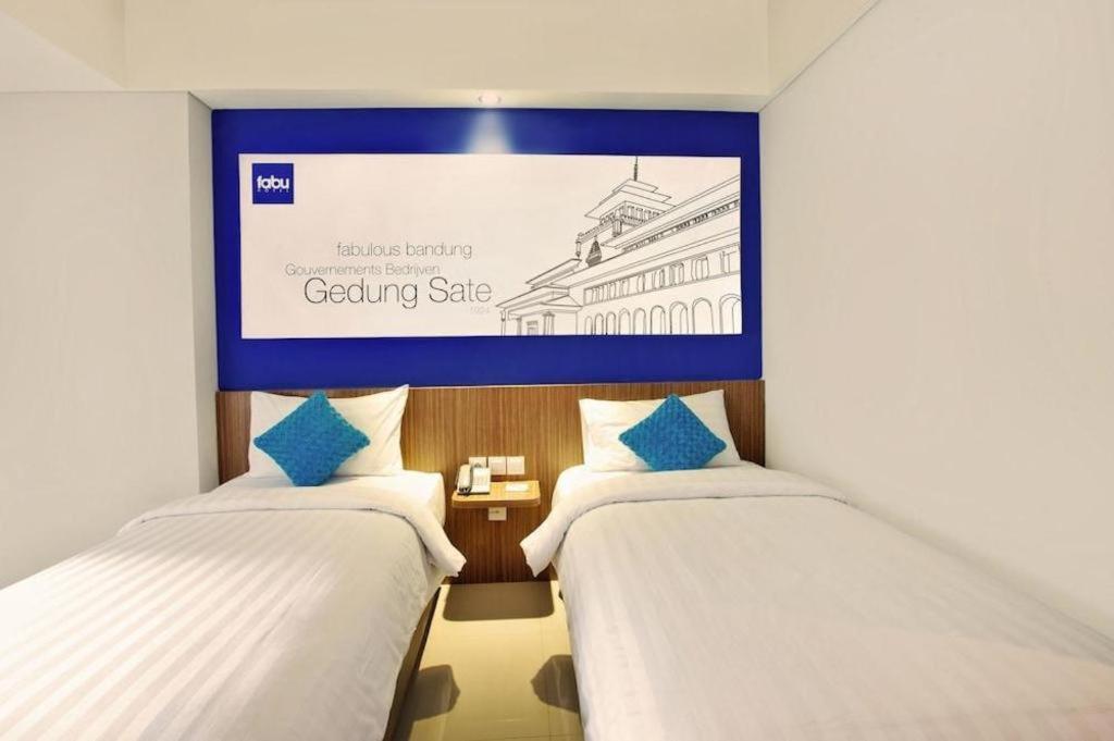 Indies Hotel Bandung Zewnętrze zdjęcie