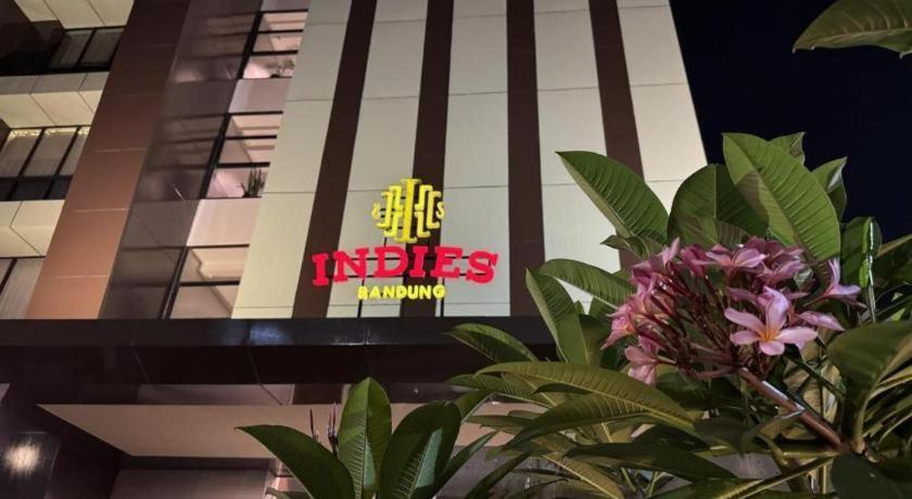 Indies Hotel Bandung Zewnętrze zdjęcie