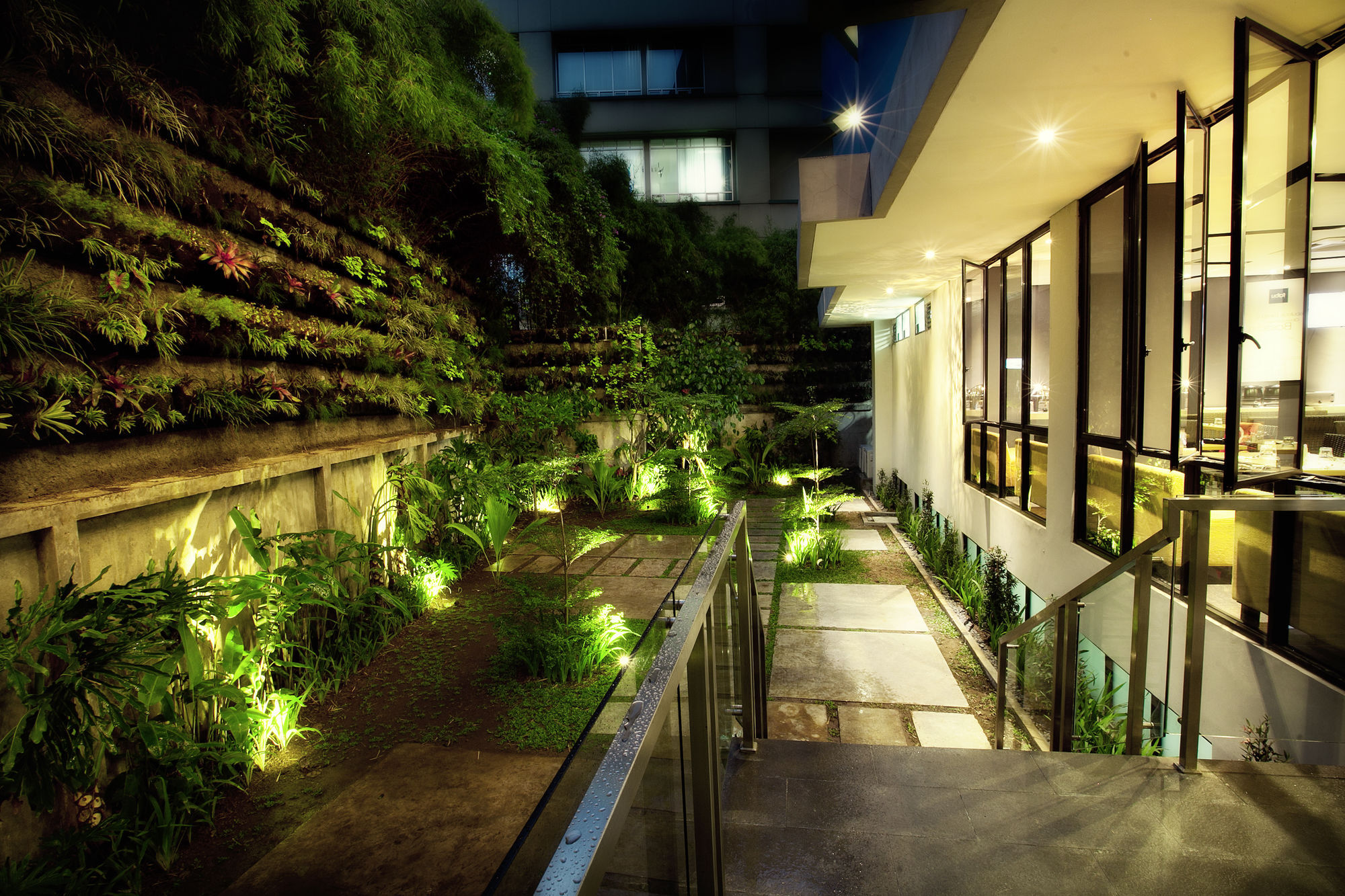 Indies Hotel Bandung Zewnętrze zdjęcie